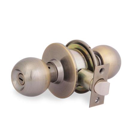 Cylindrical lock for passage