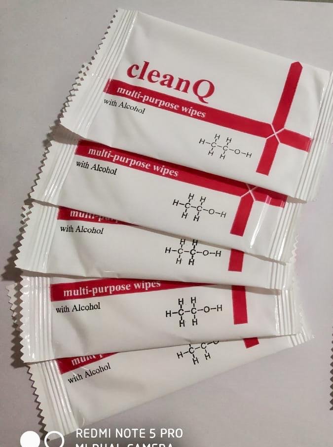 CleanQ Sanitizer Wipes